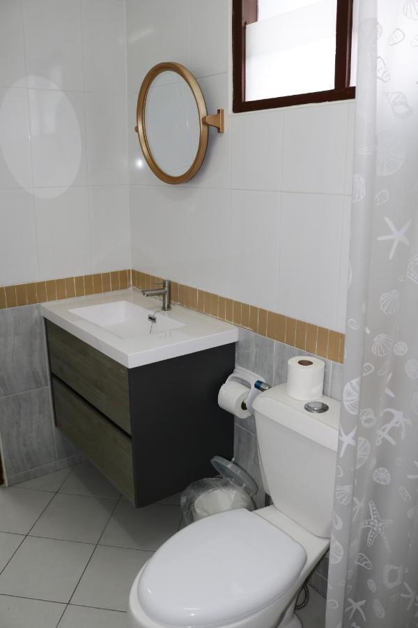 Cafe Nana Hotel Nong Prue Exteriör bild